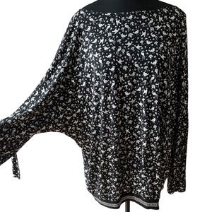 Max Studio Black White Top XL Bird Print Roll Tab Sleeves